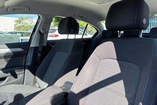 Volkswagen Passat Business 1.5 TSI EVO  DSG
