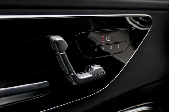 Mercedes Klasa C 300 d 4-Matic AMG