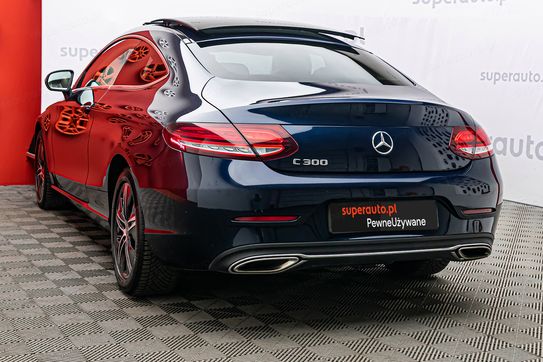 Mercedes Klasa C C 300 9G-TRONIC