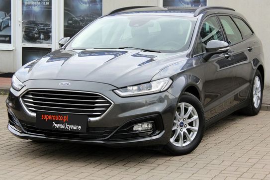 Ford Mondeo 2.0 Hybrid Trend