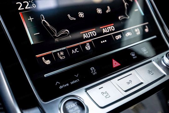 Audi Q7 50 TDI quattro S Line