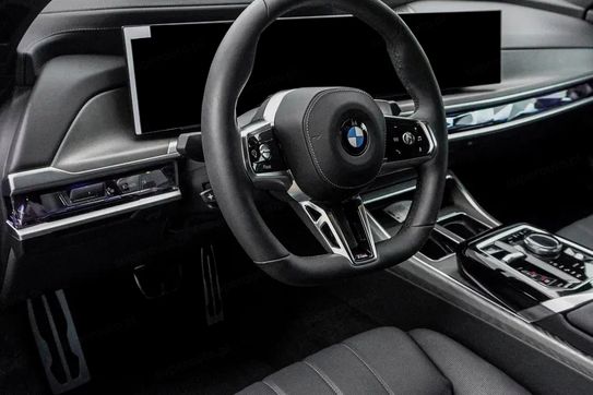 BMW Seria 7 740d xDrive M Sport