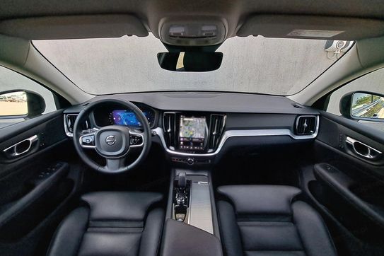 Volvo V60 B4 D Plus Dark aut
