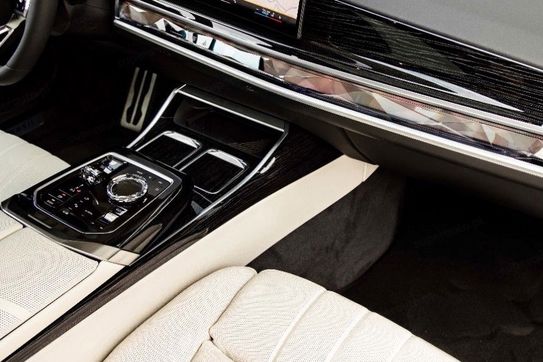 BMW Seria 7 740d xDrive M Sport