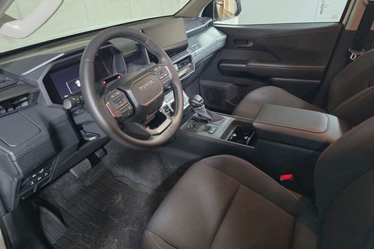 Toyota HiLux mHEV Double Cab Active 4x4 aut
