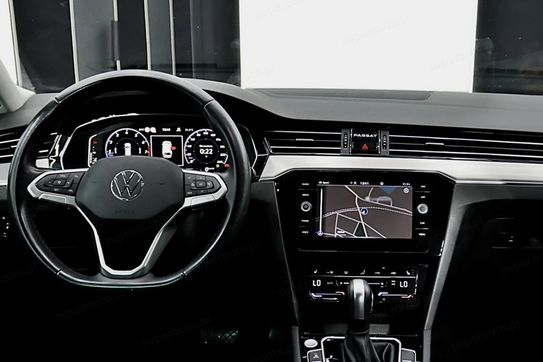 Volkswagen Passat 2.0 TSI Elegance DSG