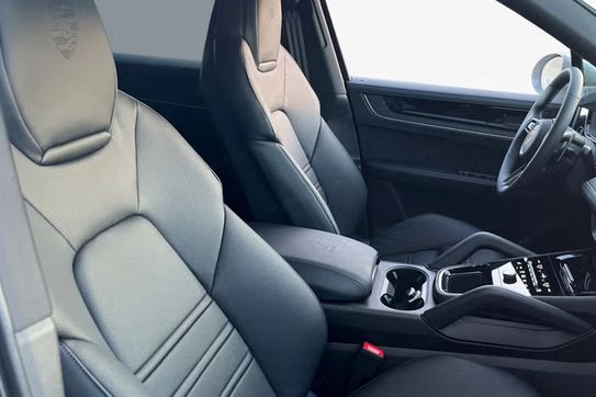 Porsche Cayenne Coupe S E-Hybrid Black Edition