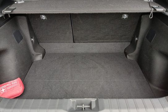 Lexus LBX Hybrid Cool