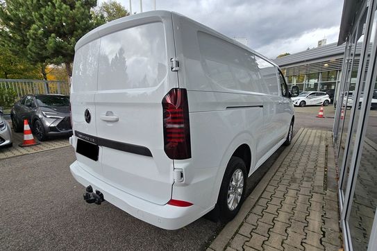 Volkswagen Transporter L2H1 8AT