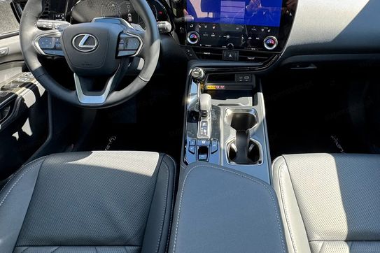 Lexus NX 350h Prestige AWD