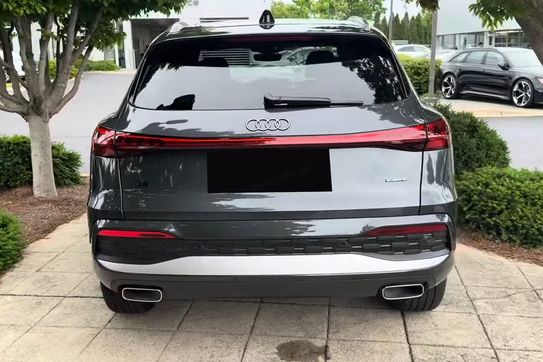 Audi Q5 TFSI quattro advanced