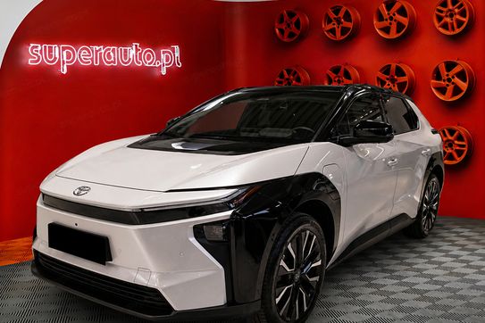 Toyota bZ4X Executive BEV