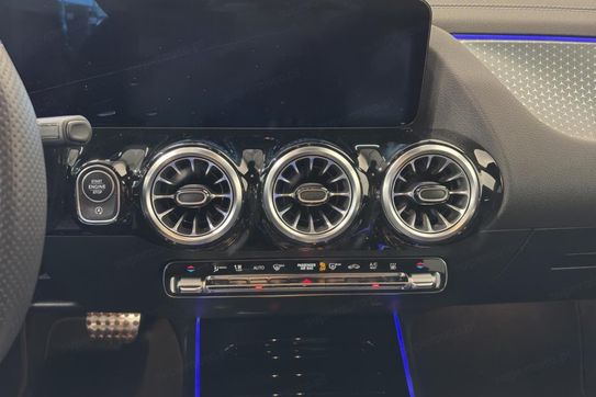 Mercedes GLA 200 AMG Line