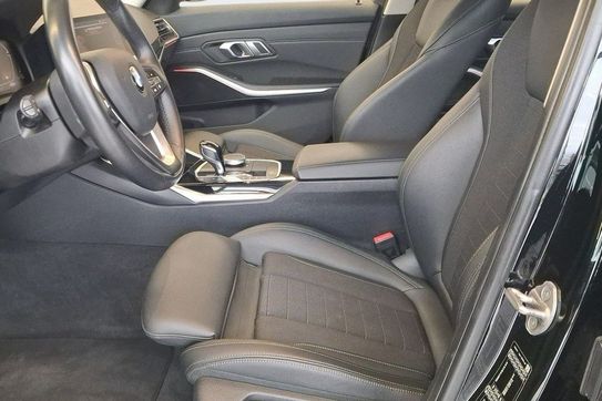 BMW Seria 3 Touring 318i