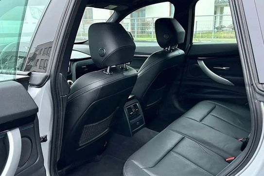 BMW Seria 3 320i M Sport