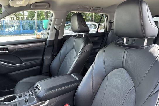 Toyota Highlander Prestige 2.5 Hybrid