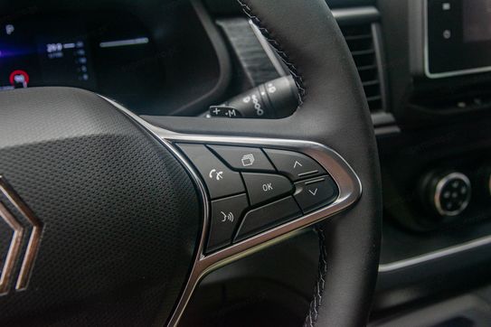 Renault Trafic Kombi L2H1 AT9