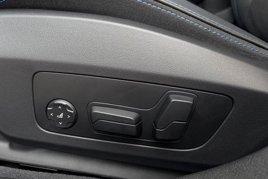 BMW Seria 2 Gran Coupe 220d