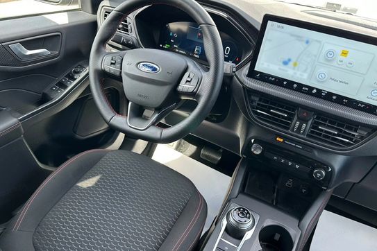 Ford Kuga 2.5 FHEV FWD eCVT