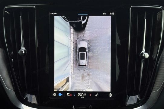 Volvo V60 T6 AWD Plug-In Hybrid Plus Dark