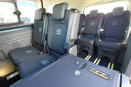 Ford Tourneo Custom 320 L1H1 Active A8 AWD