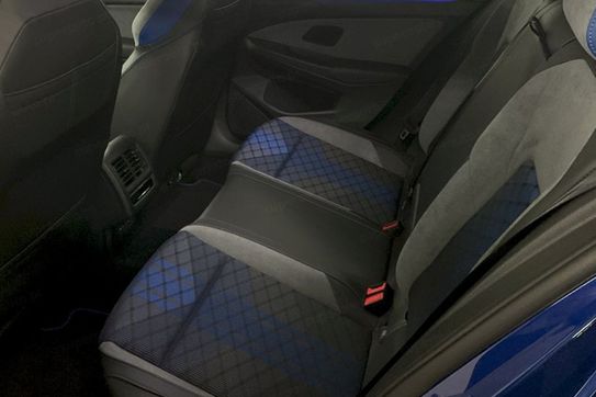 Volkswagen Golf R  2.0 TSI 4MOTION DSG