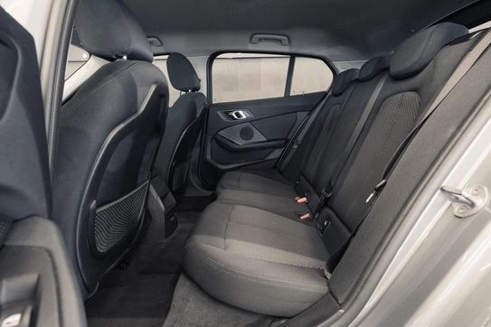 BMW Seria 1 118i