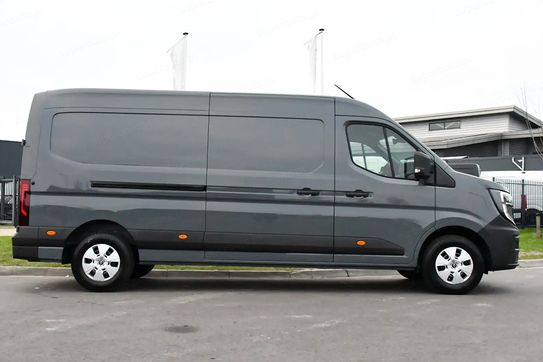 Renault Master L3H2 Extra AT9