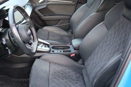 Audi A3 S3 TFSI quattro S tronic
