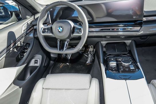 BMW Seria 5 540d xDrive M Sport