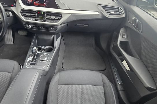BMW Seria 1 118D Advantage