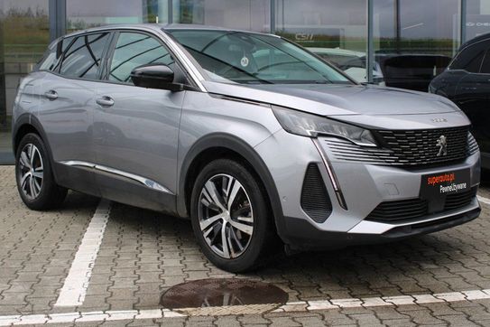 Peugeot 3008 1.5 BlueHDi EAT8