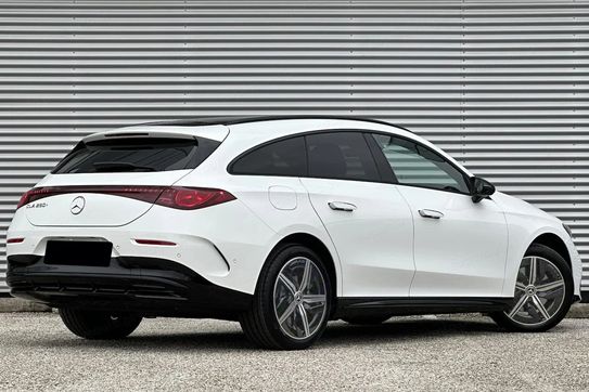 Mercedes CLA 250+ Shooting Brake AMG Line