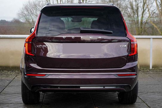 Volvo XC90 T8 AWD Plug-In Hybrid Ultra Dark 7os