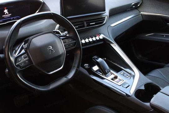 Peugeot 3008 1.5 BlueHDi Allure Pack