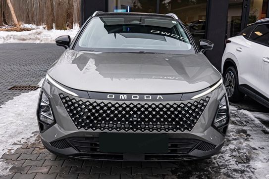 Omoda 5 1.5 T-GDI Hybrid Premium DHT