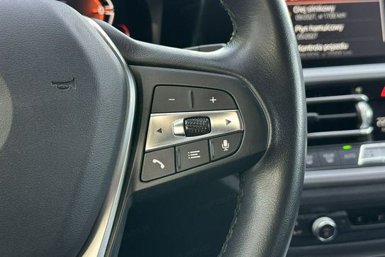 BMW Seria 3 Touring 318i Sport Line