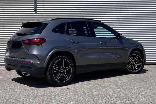 Mercedes GLA 200 AMG Line