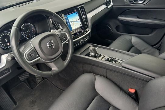 Volvo V60 B4 D Momentum Pro aut