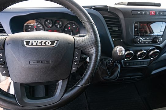 Iveco Daily 35S18 Zabudowa 10EP