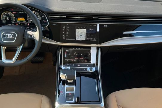 Audi Q7 55 TFSI e quattro S Line