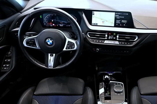 BMW Seria 1 118i M Sport
