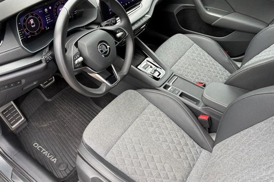 Skoda Octavia TSI mHEV Sportline DSG