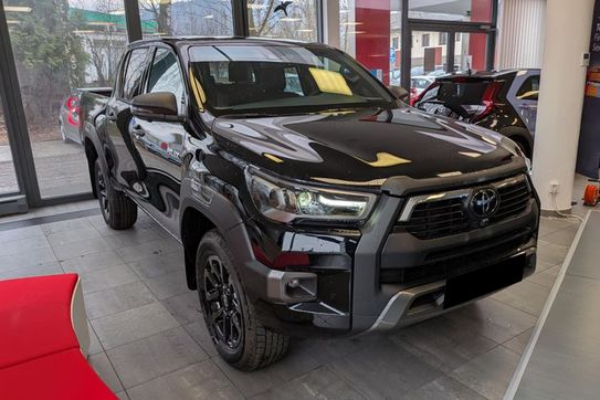 Toyota HiLux Double Cab Invincible