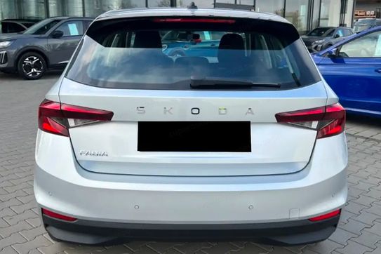 Skoda Fabia Essence 1.0 MPI