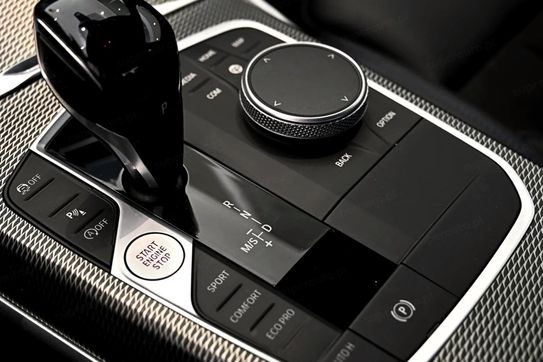 BMW Seria 3 320i M Sport sport-aut