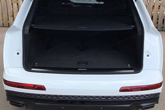 Audi Q7 55 TFSI e quattro S Line