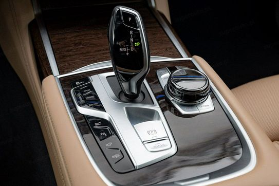 BMW Seria 7 745Le xDrive M Sport