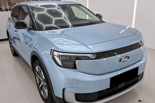 Ford Explorer Premium 77kWh RWD