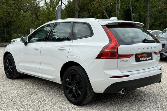 Volvo XC60 B4 B Momentum